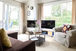 Bungalow at the Loosdrecht Lakes - Image 5