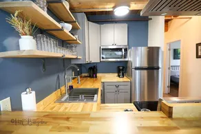 Exceptional Village Fireplace Condo On Shuttle Rte - Image 2