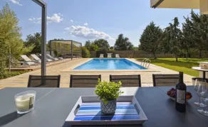 Impressive avant-garde villa for up to 10 people - Image 5