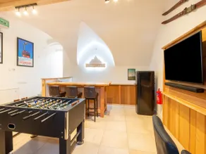 Traditional Holiday Home With Sauna in Niedernsill - Image 3