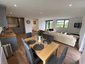 Blackberry Cottage - Image 2