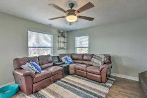2 Blocks to Gulf: Surfside Beach Family Home! - Image 4
