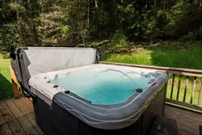 Hemlock Lodge Hot Tub, Fire Pit & Game Room! - Image 3