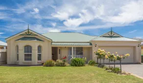 Am Strand von Normanville - 7 Ronald Street - Image 2