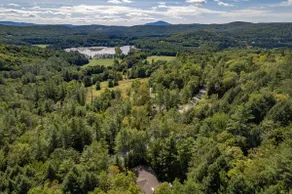Bedøvelse fem soveværelser, 4. 5 bad hjem beliggende i Vermont Hills. - Image 5
