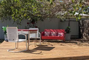 Walk to Georgetown Square. Home with large deck - Image 2