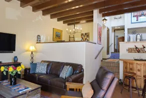 Casa Mariani - Stylish, Private, Serene - NEW LISTING - Image 2