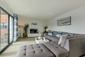 4 Challacombe - Indoor Pool and 4 minute walk to Woolacombe Beach! - Image 2