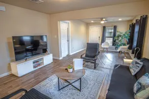 Nice 3B 2BA Near Downtown 2 Min AtandT Center - Image 4