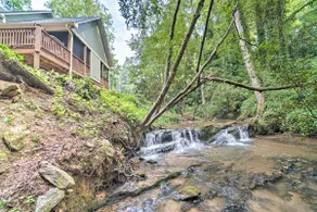 Hootenanny at Horton Creek: Creekside Escape! - Image 2