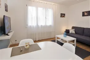 Le Stade-Apartment-Apartment-Bathroom tip - Image 4