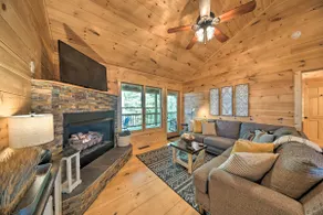 Blue Ridge Hideaway w/ Fire Pit & Mtn Views! - Image 3