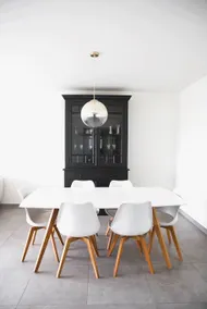 Charming modern 2 BR apartment - Image 5