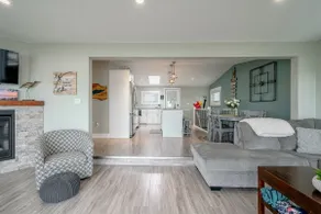 Point Pelee Water Access + Fire Pit | Sleeps 8 - Image 5