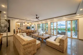 3BR Private Pool, Near Port @Villa Black Pearl - Image 4