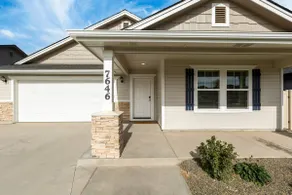 Next to Idaho Center~king bed~5 TVs~Room for all - Image 5