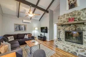 'Bear Crossing Chalet:' Beech Mountain Family Home - Image 5