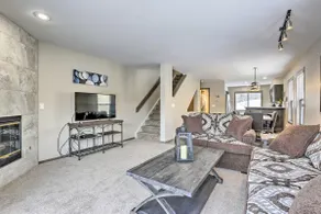 8 Mi to Copper Mtn: Sleek Frisco Townhome w/ Views - Image 4
