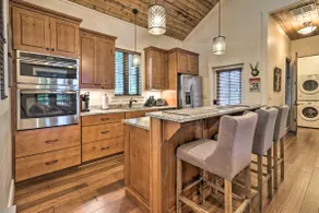 Hike, Fish & Golf! Serene Mtn Retreat in Glenville - Image 2