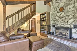 2 Mi to Grand Lake: Cabin w/ Fireplace & Library! - Image 4