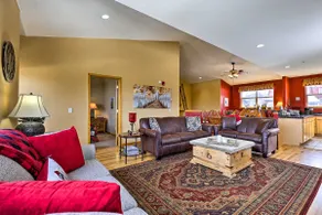 11 Mi to Keystone: Silverthorne Condo w/ Deck - Image 5