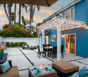 Sea La Vie - An Ocean Breeze Cottage - Image 2