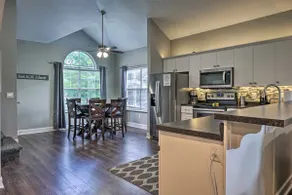 Unwind Fireside! Condo 4 Mi to Branson Strip - Image 5