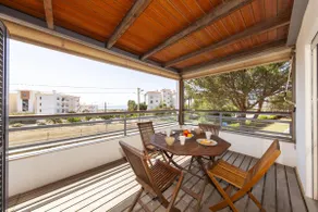 A11 - MarinaPark Hill Beach Apartment - Image 3