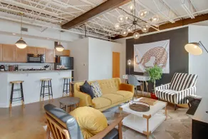 Warehouse District | Stylish Two Bedroom + Laundry - Image 2
