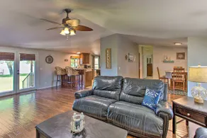 Possum Kingdom Waterfront Retreat w/ Pier, Bar - Image 5