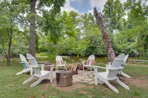 Riverfront Couple's Retreat in Smoky Mountains! - Image 2