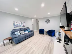 Modern 4BR 3BA Ranch Home w Fenced-in Backyard - Image 4