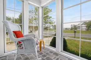 Cozy cottage w/creekside & fire pit, pet-friendly - Image 3
