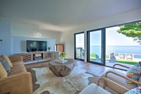 Modernes Haus am Lake Michigan mit 3 Seeterrassen! - Image 2