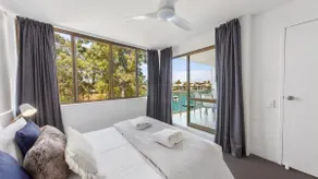 Riverfront with Water Views, Unit 18 - 1 Quamby Pl - Image 4
