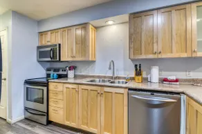 Quiet and Serene Condo in Branson - Image 2