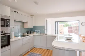 4 Sea View Walk, Pakefield - Image 4