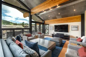 Empire Pass Penthouse Ski-in/Ski-Out at Deer Valley - Image 3
