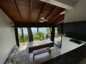 Casas Do Mar, on the seafront, facing the beach - Image 4