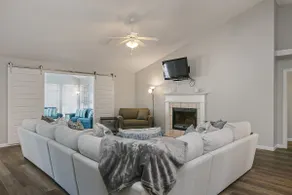 Quiet Retreat w/ Screened Pool! - Image 4
