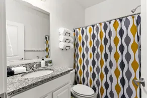 Gorgeous & Trendy Townhome Near The Village 89 - Image 4