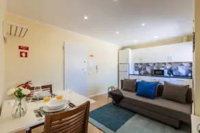 Vista Mare Beach Apartment 3 by Porto City Hosts - Image 5