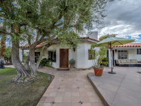 3 Bdrm beauty with pool/spa Permit #225610 - Image 4