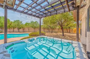 777Rentals - 11BR/8.5BA - TUF House - Image 2