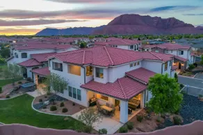 Arcadia 33 | Luxury Vacation Home * Patio Views * Resort Amenities * Sleeps 21 - Image 4