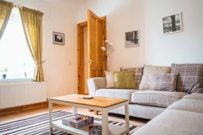 Ploughmans Cottage -  a rural that sleeps 4 guests  in 2 bedrooms - Image 3
