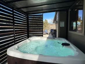 Hot Tub | Arcades | Bunk Room | Peaceful Retreat! - Image 3