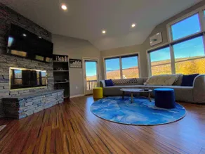 RE79 Bretton Woods private home next to slopes! - Image 3