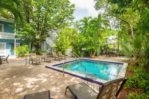 Sky Loft - Steps from Duval Street & Shared Pool - Image 2