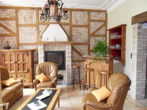 Holiday home in Cul-des-Sarts with roofed terrace - Image 4